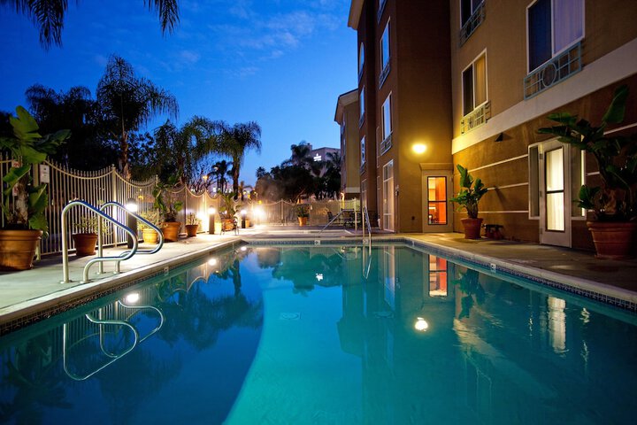 Pool 4 of 40