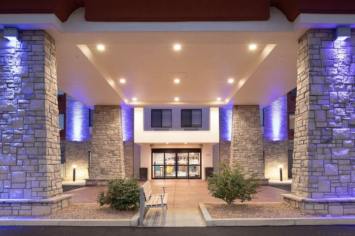 Hotel 9 of 69