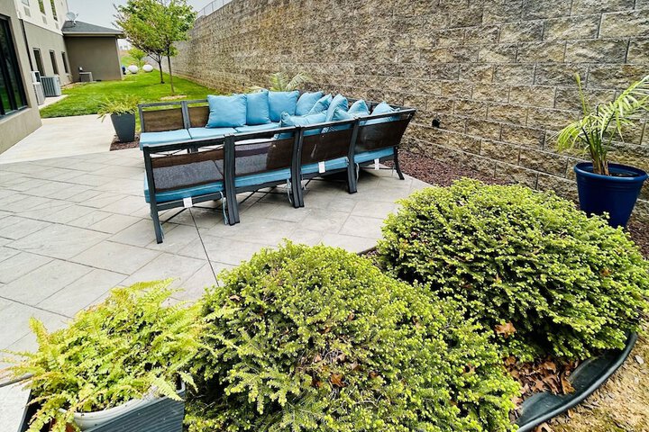 Holiday Inn Express & Suites Shippensburg by IHG