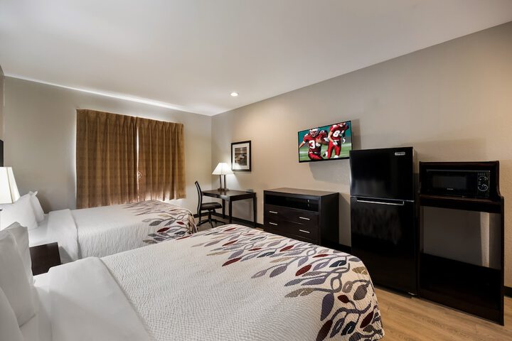 Room 14 of 35