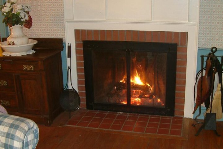 Truman Gillet House Bed & Breakfast
