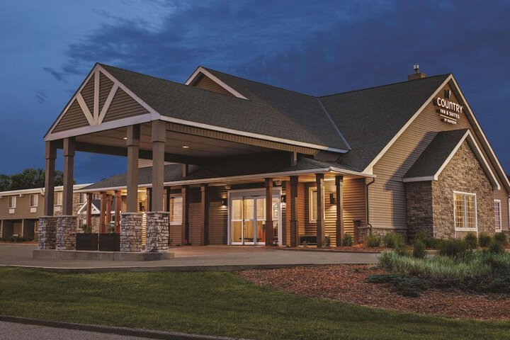 Country Inn & Suites by Radisson Woodbury, MN