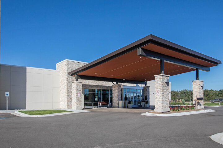 Holiday Inn Express & Suites Ludington by IHG