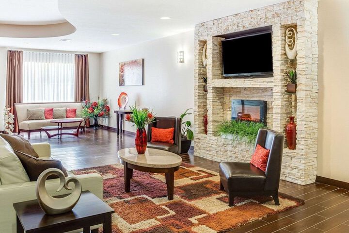 Comfort Suites Mandeville - Covington