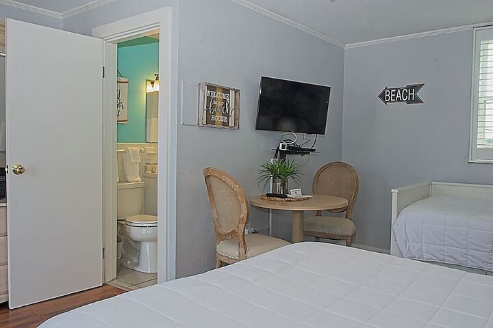 Room 96 of 231