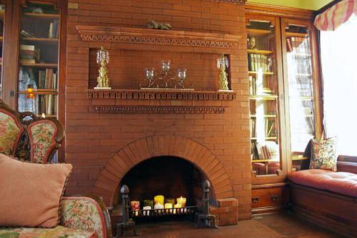 Murphy House
