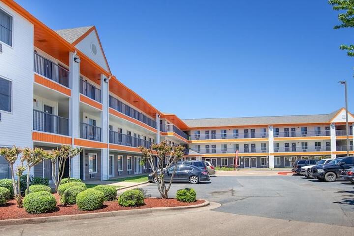 Hotel 3 of 16