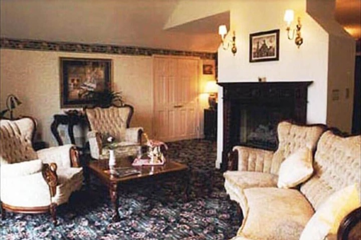 Room 22 of 39