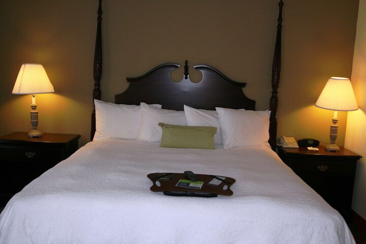 Room 15 of 48