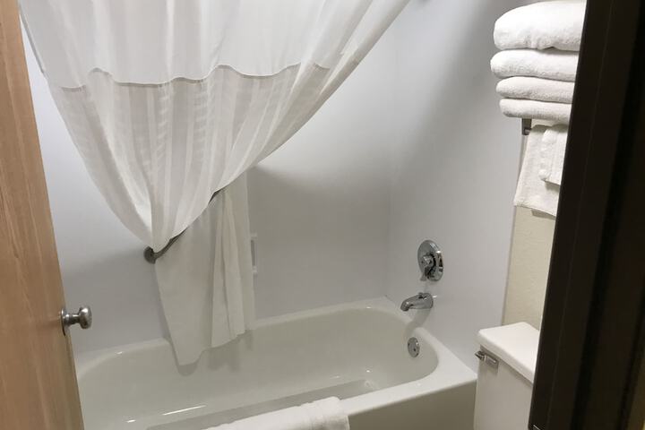 Room 62 of 81