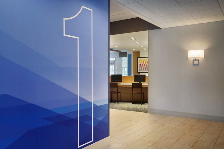 Holiday Inn Express Calhoun South by IHG