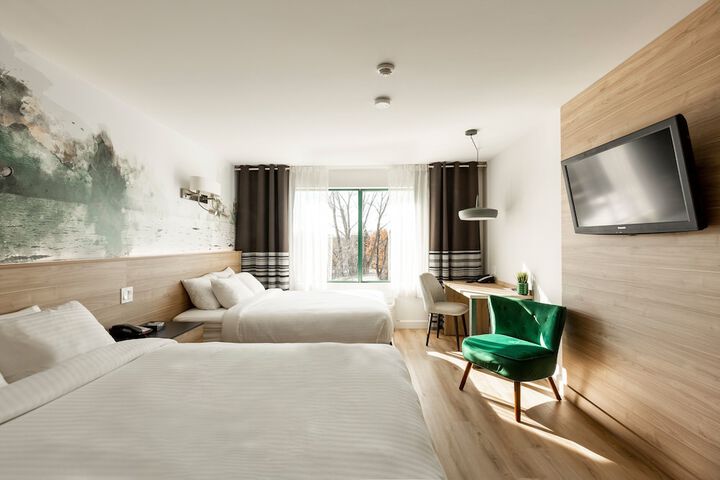 Room 18 of 42