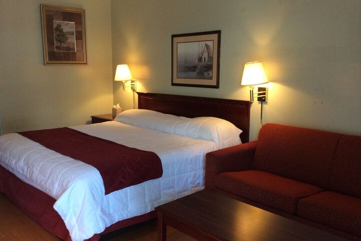 Room 41 of 46