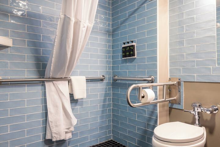 The Highlander Hotel Iowa City an Ascend Collection Hotel