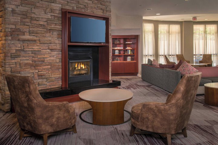 Hotel Interior 10 of 29