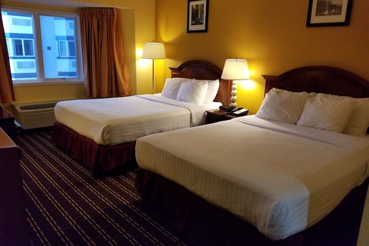 Room 13 of 26