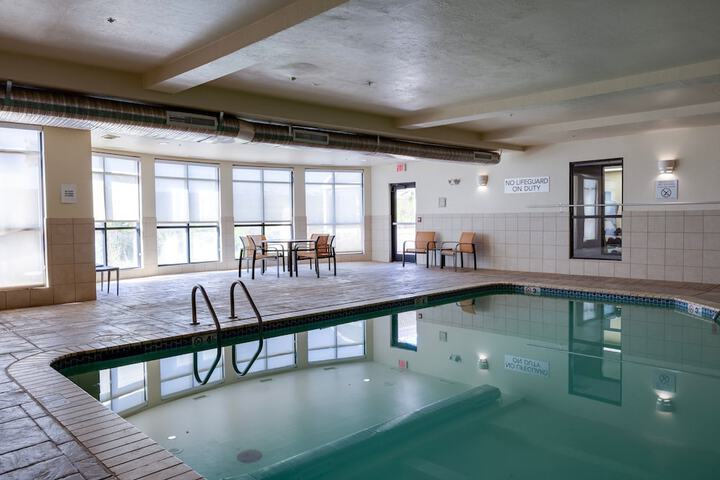 Pool 11 of 49