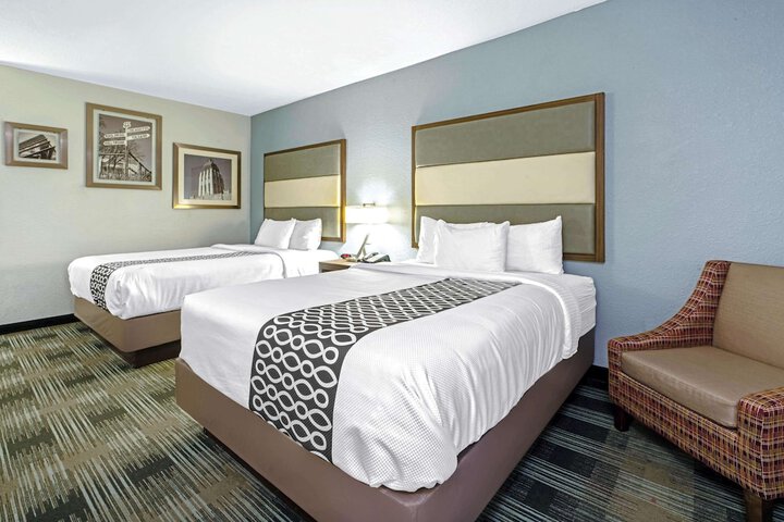 La Quinta Inn & Suites by Wyndham Guthrie