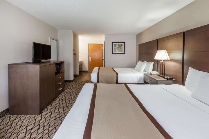 Room 5 of 31
