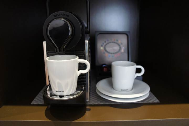 Breakfast/Coffee Service 131 of 136