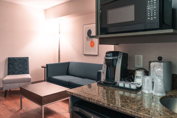 Room 44 of 82