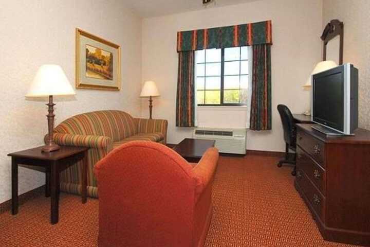 Room 18 of 36
