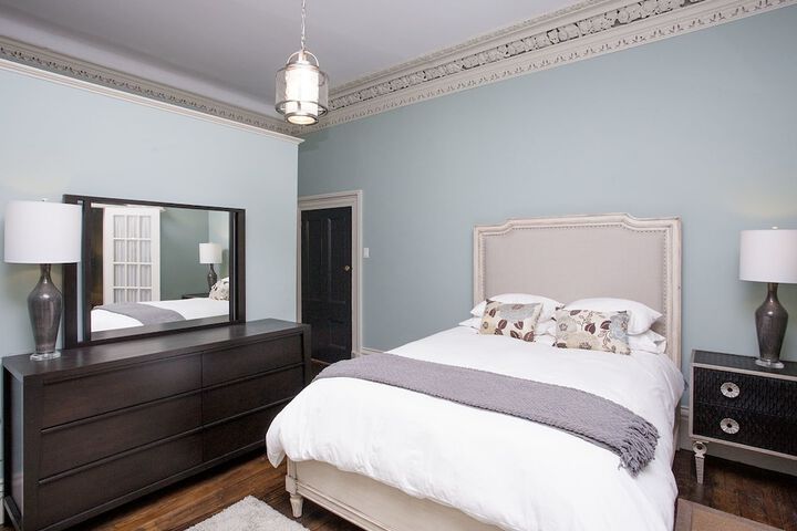 Room 27 of 28
