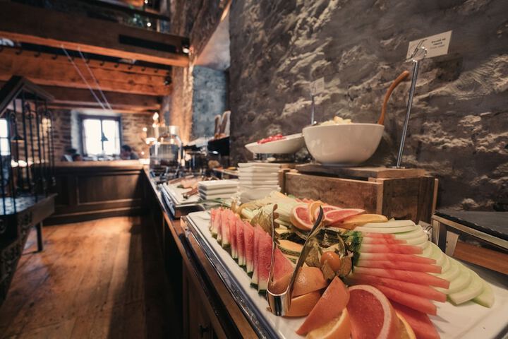 Dining 100 of 149