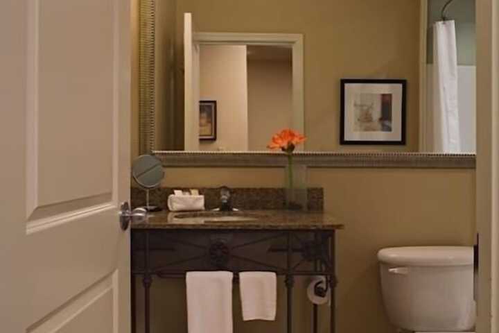 Room 14 of 35