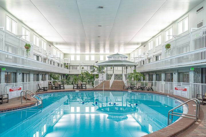 Club Destin Condos
