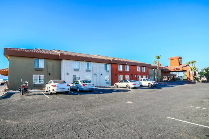 Hotel 3 of 84