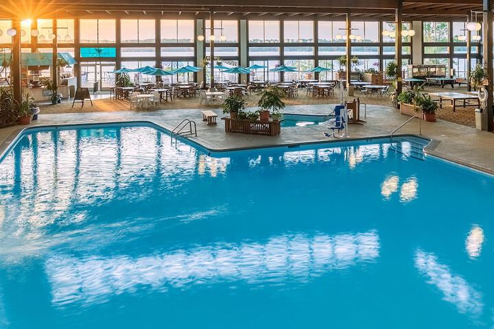 Craguns Resort & Hotel