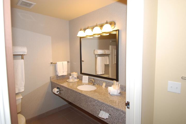 Room 27 of 55
