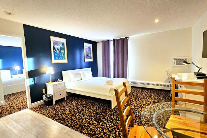 Cloud 9 Inn