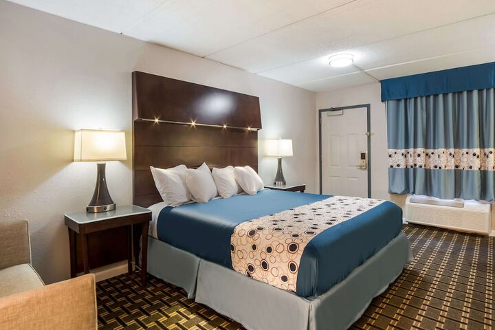 Rodeway Inn Greenwood