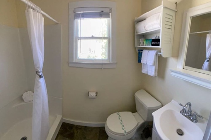 Room 29 of 35