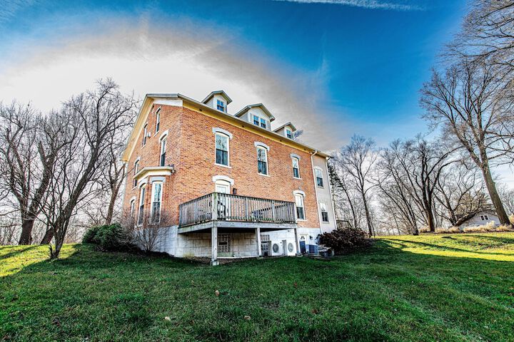 Furness Mansion