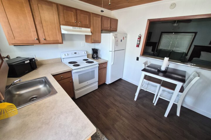 SandSpur Ocean Cottages