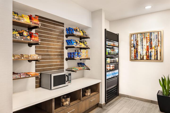 Hyatt Place Keystone / Dillon