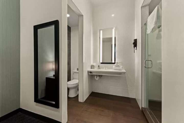 Room 19 of 22