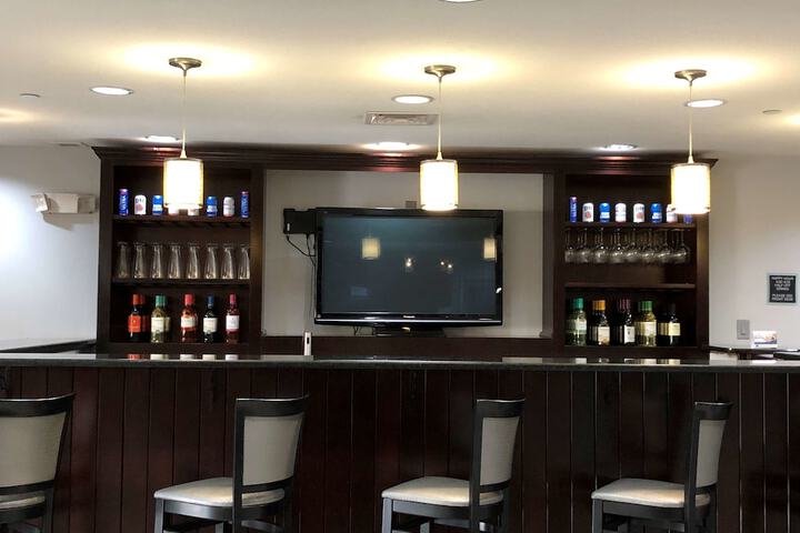 Best Western Plus Goodman Inn & Suites