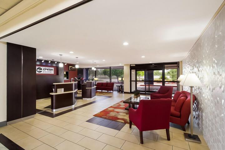 Red Roof Inn Lake Jackson
