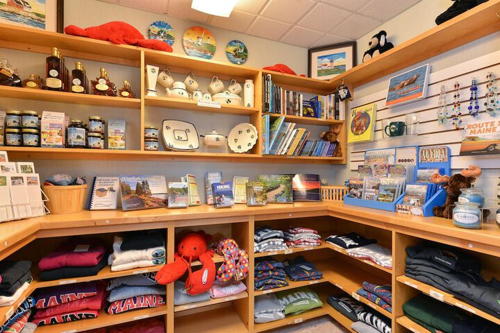 Gift Shop 32 of 43