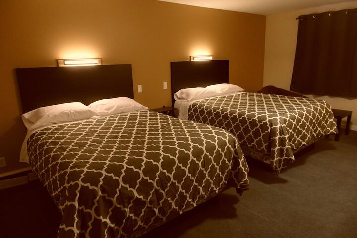 Room 10 of 27
