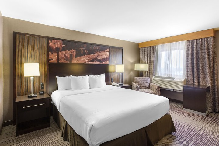 DoubleTree by Hilton Downtown Wilmington - Legal District
