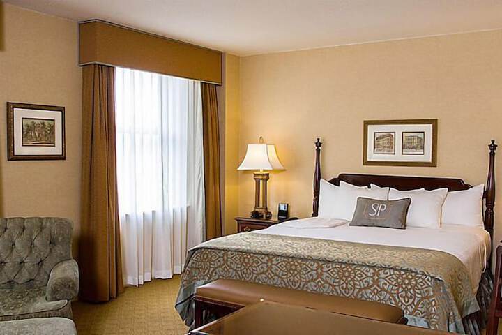 Room 21 of 61