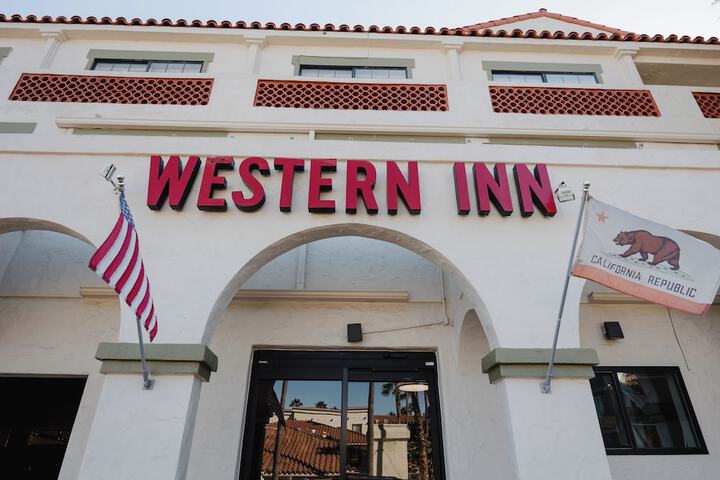 Hotel 2 of 40