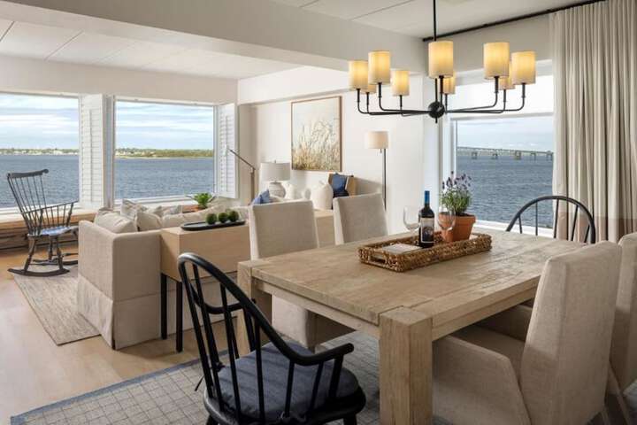 Newport Harbor Island Resort