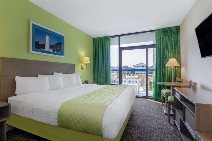 Travelodge by Wyndham Outer Banks / Kill Devil Hills