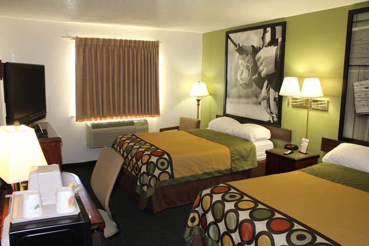 Room 22 of 40